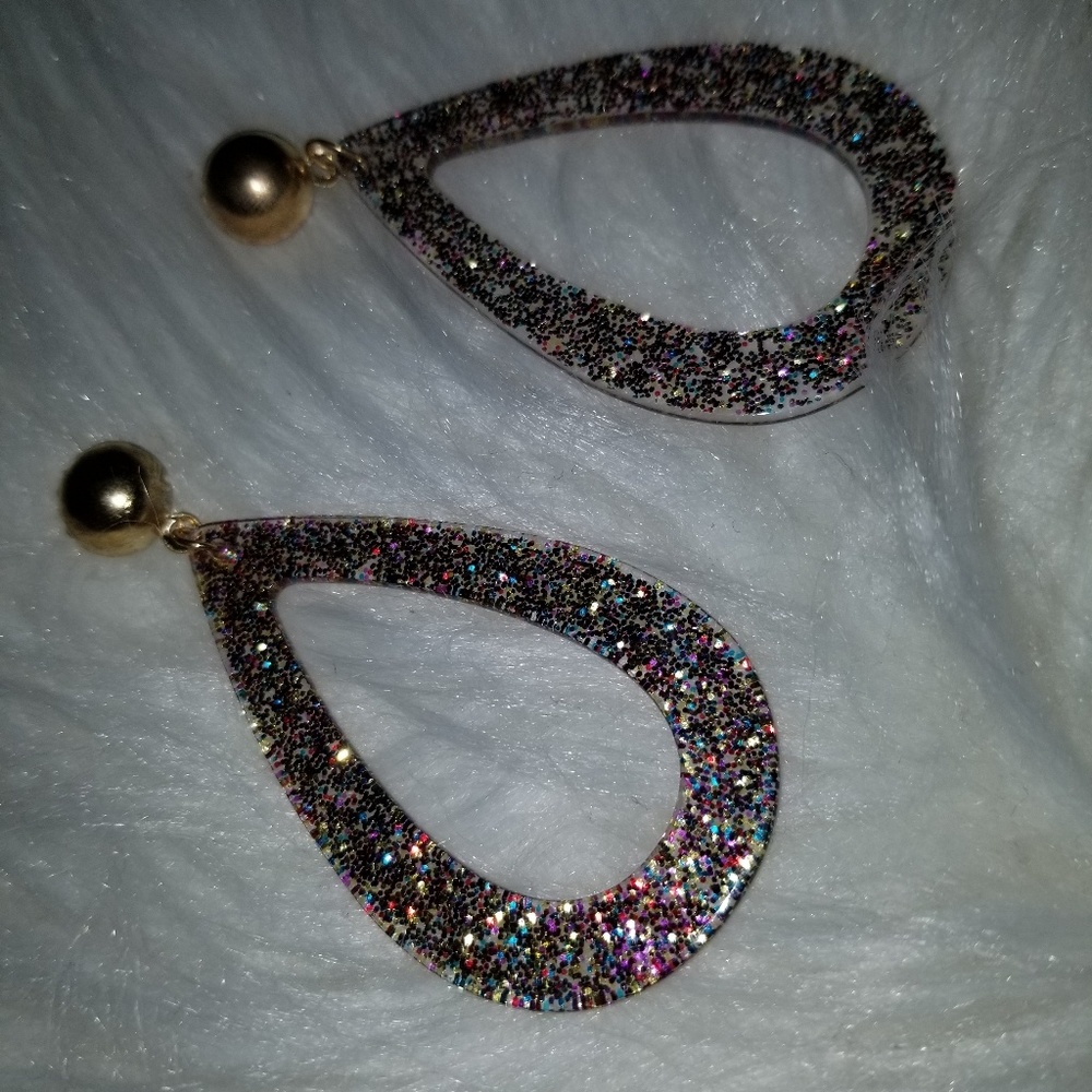 Earnings - Picture 2 of 2
